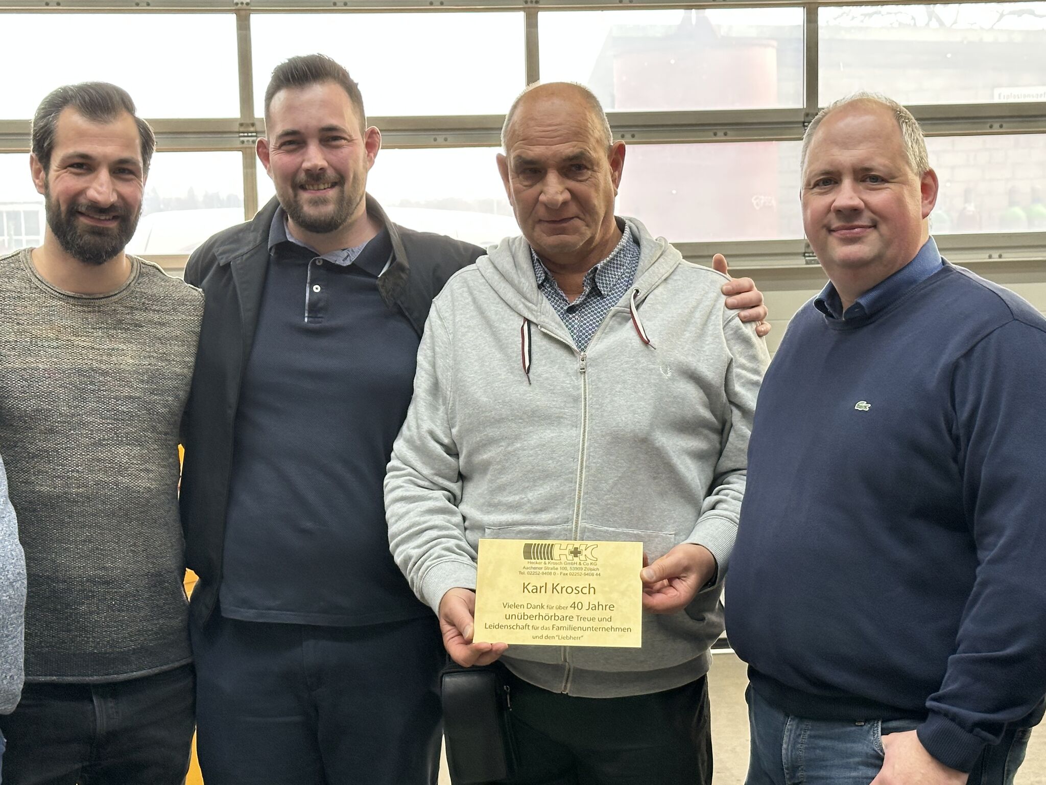 This is a heading Generationenwechsel bei Hecker & Krosch